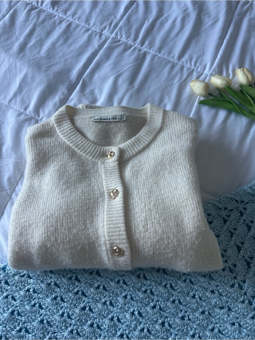 Abercrombie & Fitch Cream Button-Up Knit Cardigan